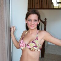 The Voice of Experience - Mature Women sex chat line
