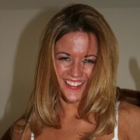 Pearls and Profanity - Posh sex chat line